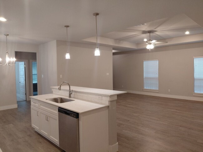 Photo - 3/2/2- ?Modern Living in Godley, TX ?