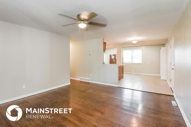 Photo - 705 W Marcia Ave