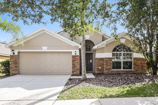 Building Photo - 433 Down Pine Dr