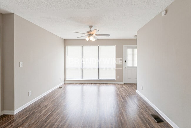 Photo - 4503 Anvers Blvd