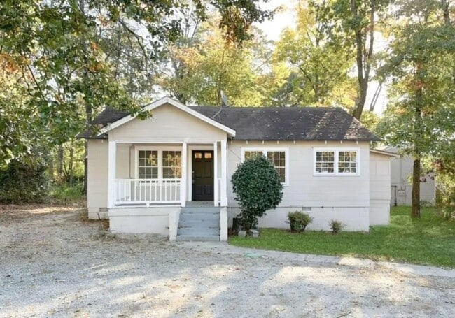 Building Photo - 4880 Hale Rd Unit B