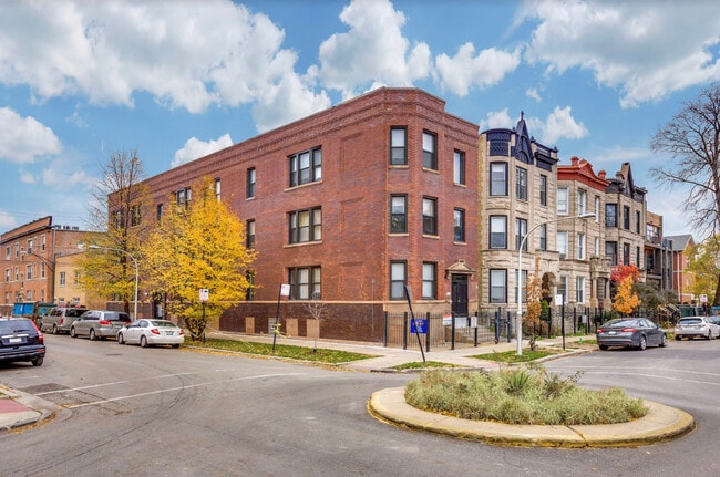 Photo - 1500 N Rockwell St Unidad 2 Rental