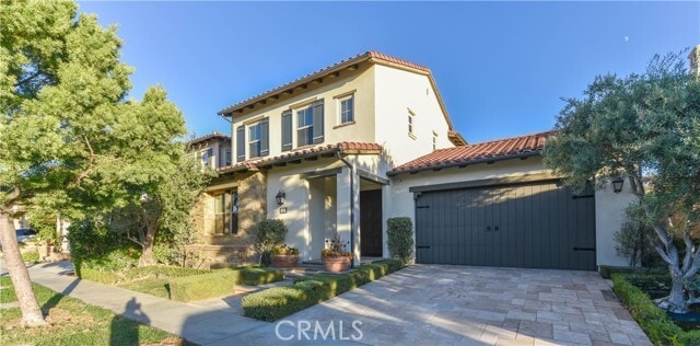 Building Photo - 40 Skyward