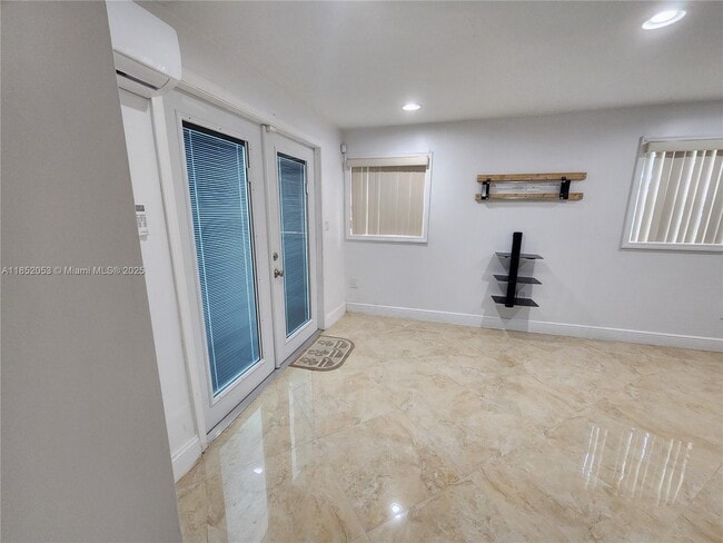 Photo - 10500 SW 200th Terrace Unit A