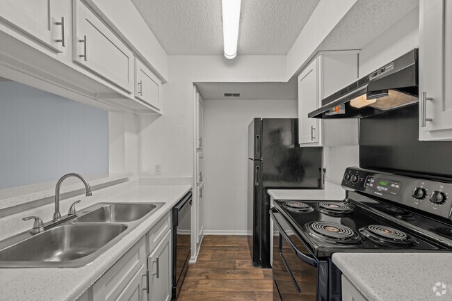 1BR, 1BA - Cocina de 690SF A - Stone Canyon