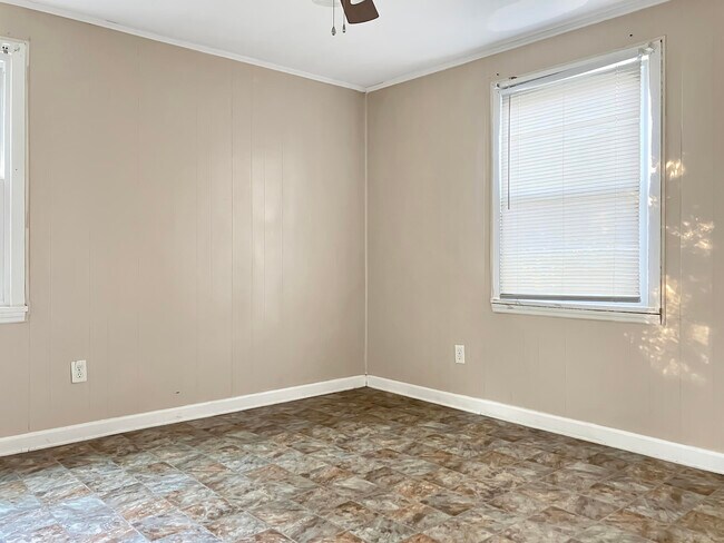 Photo - 1991 Higdon St