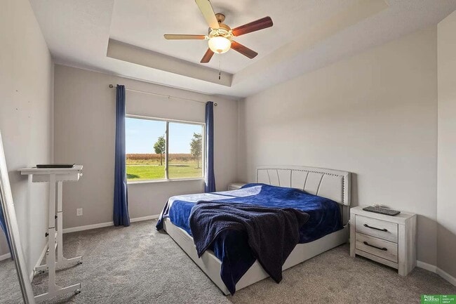 Photo - 21051 Polk St