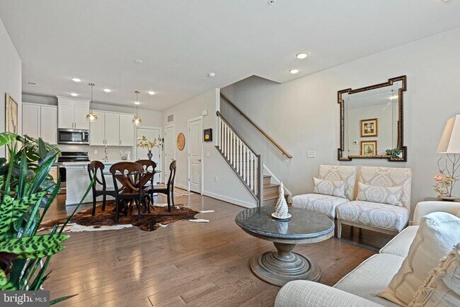 Photo - 13342 Arrowbrook Centre Dr