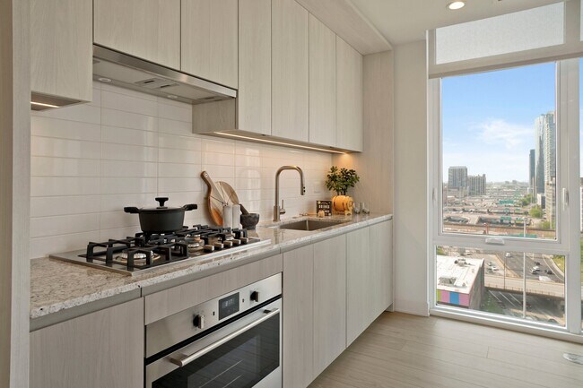 Photo - 354 N Union Ave Unidad 1411
