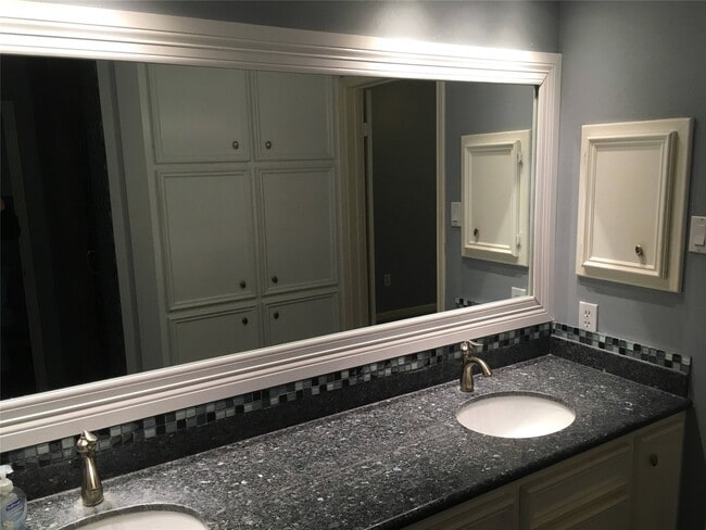 Photo - 2950 Glenn Lakes Ln