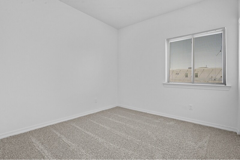Photo - 977 Haggerston St