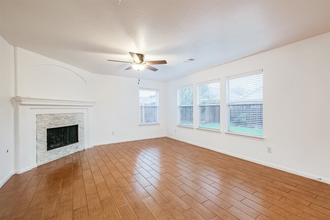 Photo - 15506 Anton Dr