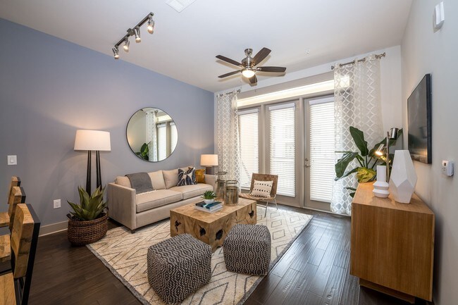 Photo - Gateway Chastain