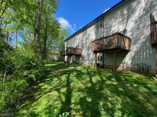 Photo - 15 Starling Way