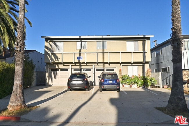 Building Photo - 1543 Euclid St Unit H Rental