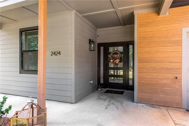 Photo - 2424 Connally Dr