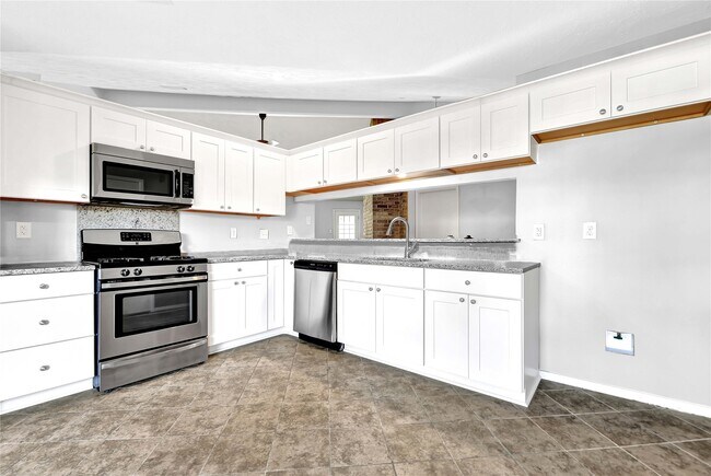 Photo - 7215 Dogwood Trail Dr