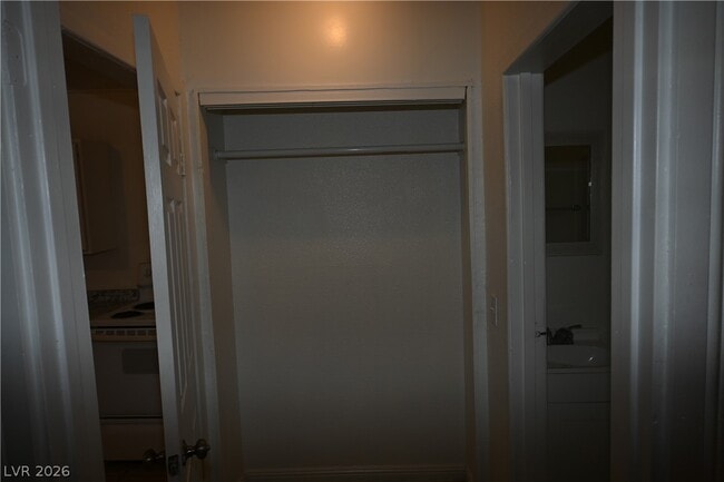 Photo - 1007 C St Unidad 3