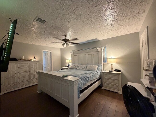 Photo - 11423 Graywood Dr