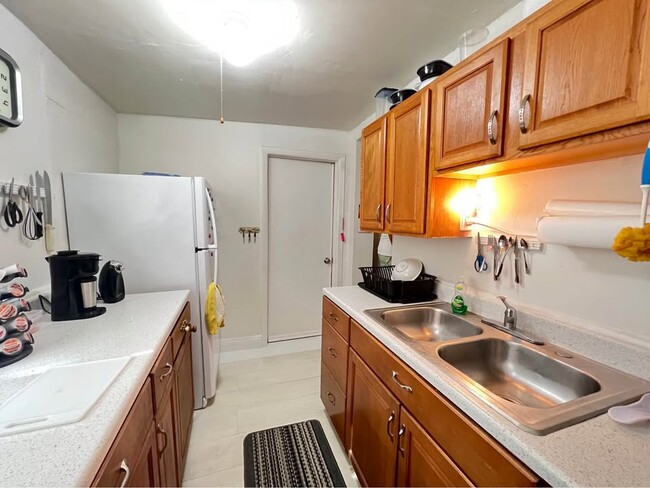 Photo - 1537 SW 44th Ave