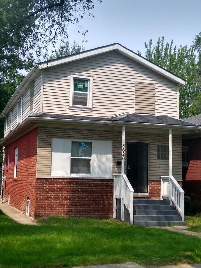 Photo - Large 2 Story Home