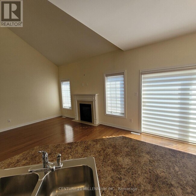 Photo - 11 Jazzberry Rd