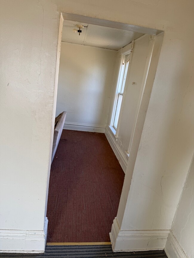 Photo - 22 Pearl Ave Unidad 2nd Floor