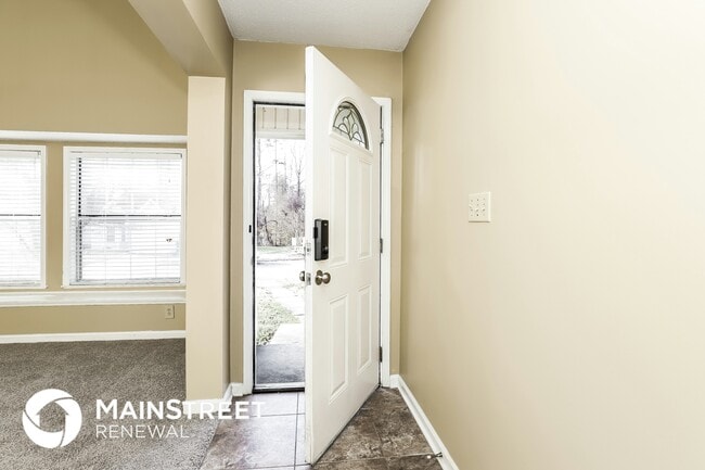 Photo - 400 Amberly Dr