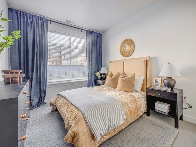 The Foundry Apartments & Townhomes