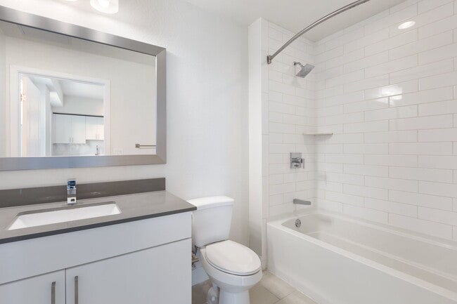 Photo - 426 NE 28th St Unit 204