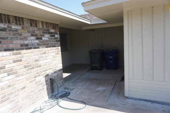 Photo - 1913 Normal Park Dr