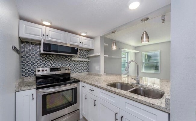 Photo - 7246 E Bank Dr