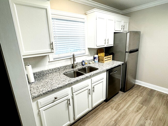 Photo - 809 N 7th St