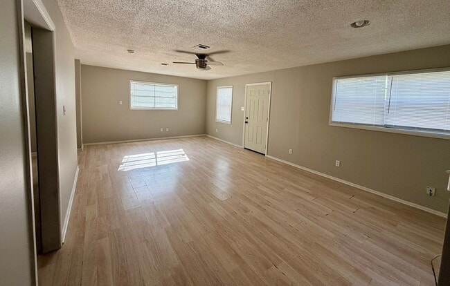 Photo - 3200 Meador Rd