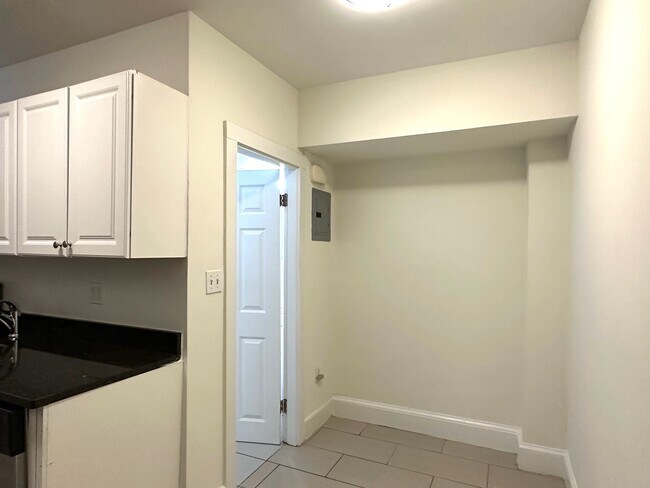 Photo - 230 Walnut St Unit 41B