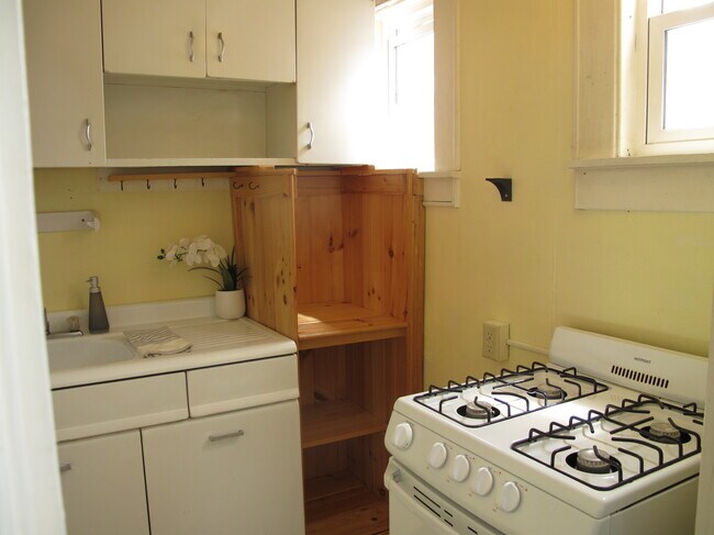 Photo - 311 Dryden Rd Unit 3