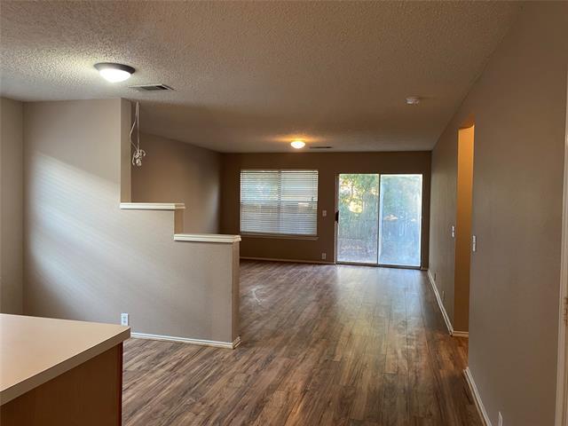 Photo - 4211 Falcon Dr