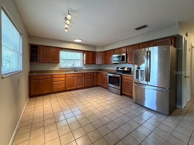 Photo - 3721 SW 17th Pl