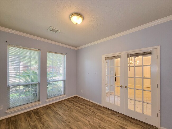 Building Photo - 6410 Coley Park Rental