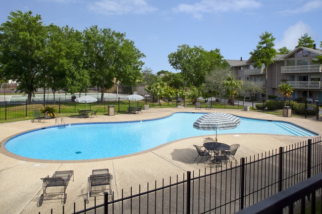 Windsong Apartments