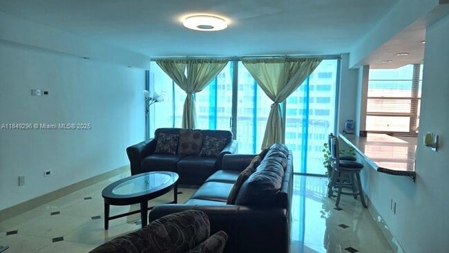 Building Photo - 18051 Biscayne Blvd Unit 1501 Rental