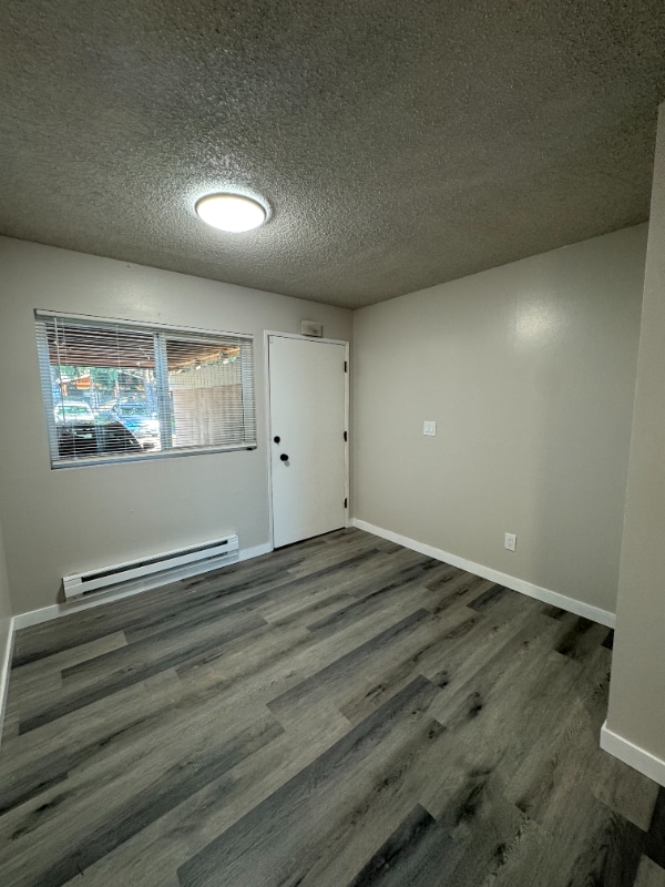 Photo - 308 Summit Ave N Unidad 5