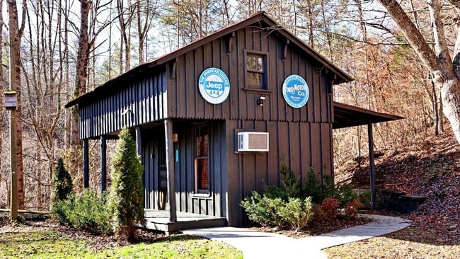 Photo - 3059 Pittman Center Rd