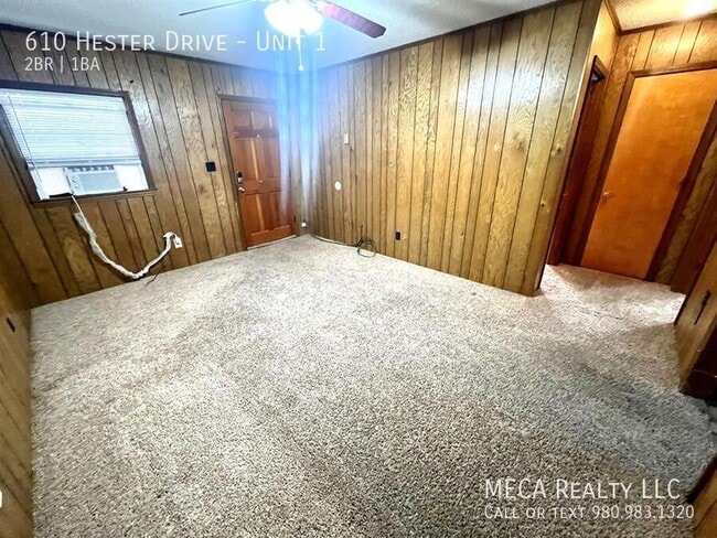 Photo - 610 Hester Dr Unit 1