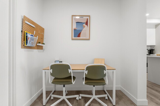 Photo - 158 Spring Creek Common SW Unit ID1314529P