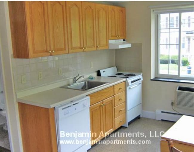 Photo - 15 Brattle Pl Unit 6