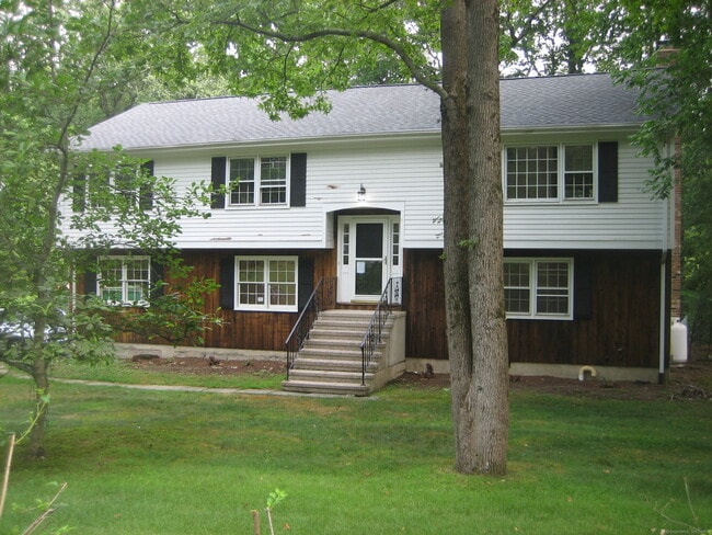 Building Photo - 17 Silver Lakes Dr Rental