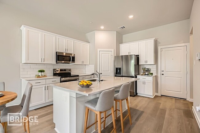 Building Photo - GALLITAN PLAN Rental