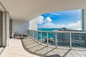 Photo - 16829 Collins Ave