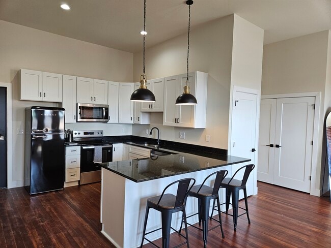 Photo - 9 S Main St Unidad 9 A